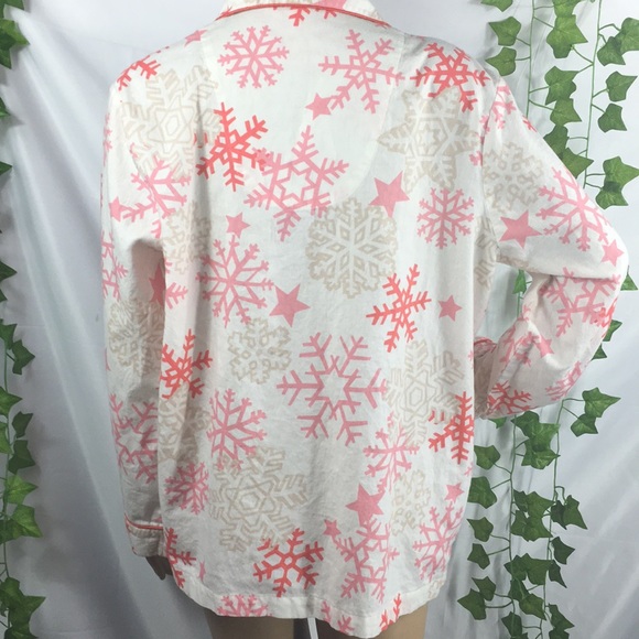 Victoria Secret snow flakes 2 piece flannel pajama - Picture 4 of 9
